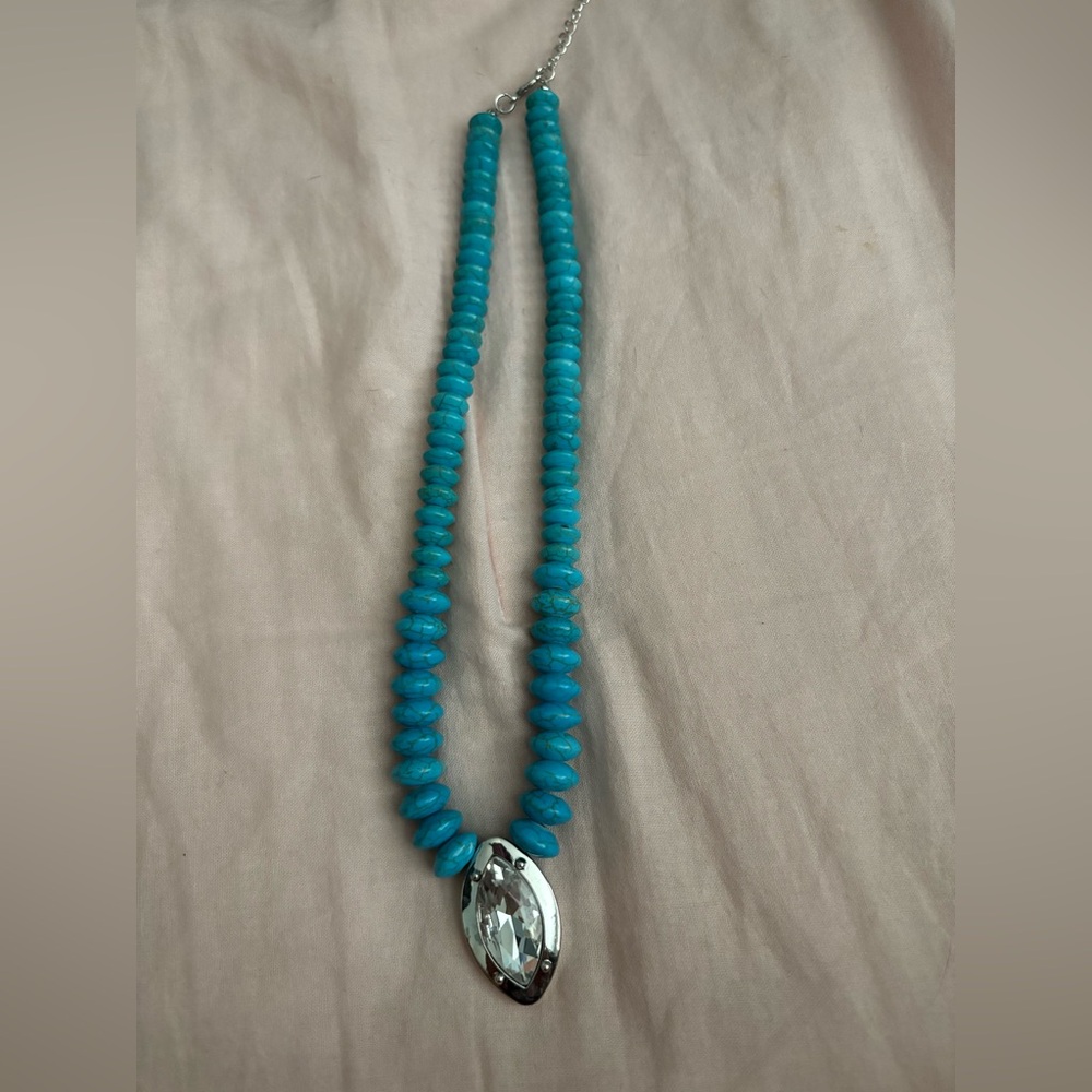 Turquoise Beaded Necklace with Silver Pendant